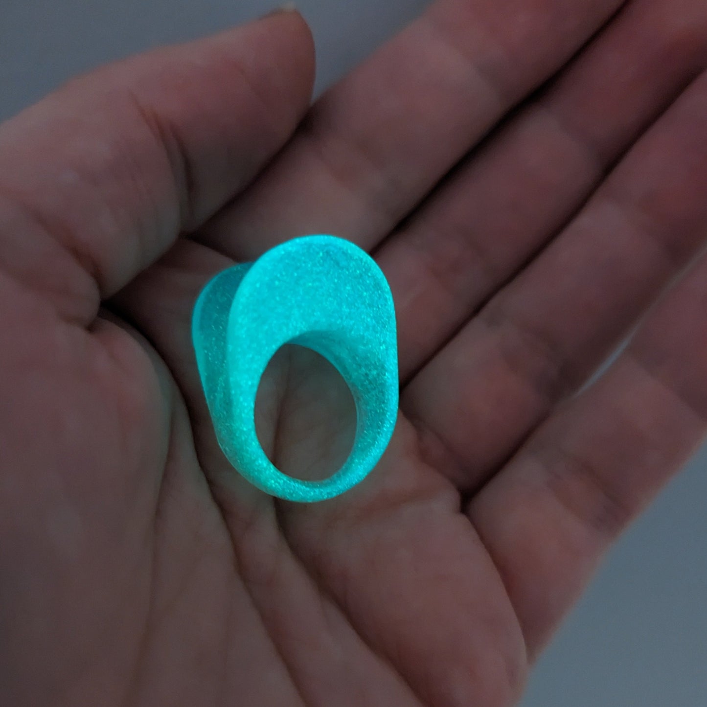 Angle Right FyberRing Glow Green/Blue